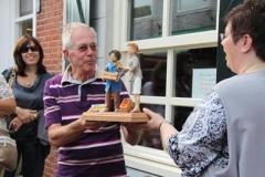 Overhandiging kunstwerk